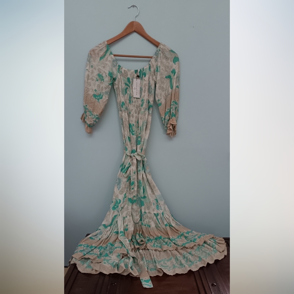 NWT The Fox & The Mermaid Venice Adeline Floral Maxi Dress Mnt Beacheeky Tea S/M - Picture 3 of 12